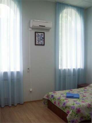 Гостиница Левый берег Ульяновск Одноместный номер эконом-класса-2